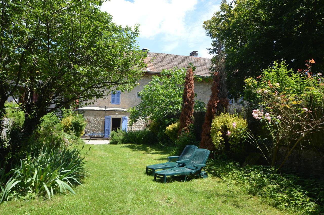 Maison Maliga J&G House Saint-Pierre-de-Curtille Eksteriør billede